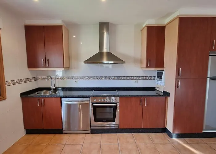Preciosa Villa De 5 Dormitorios Rias Bajas